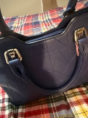 Classic Navy Tote Handbag - Unbranded